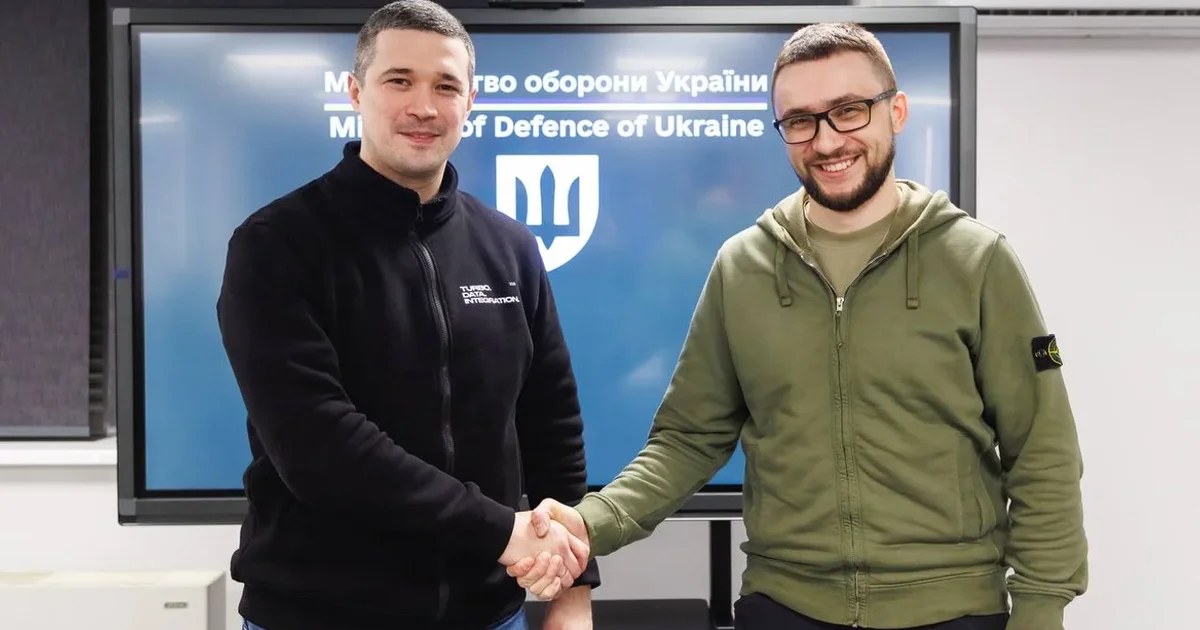 Сергій Стерненко та Сергій Бескрестнов (Флеш) у Telegram після повідомлення про звільнення Михайла Федорова з посади міністра