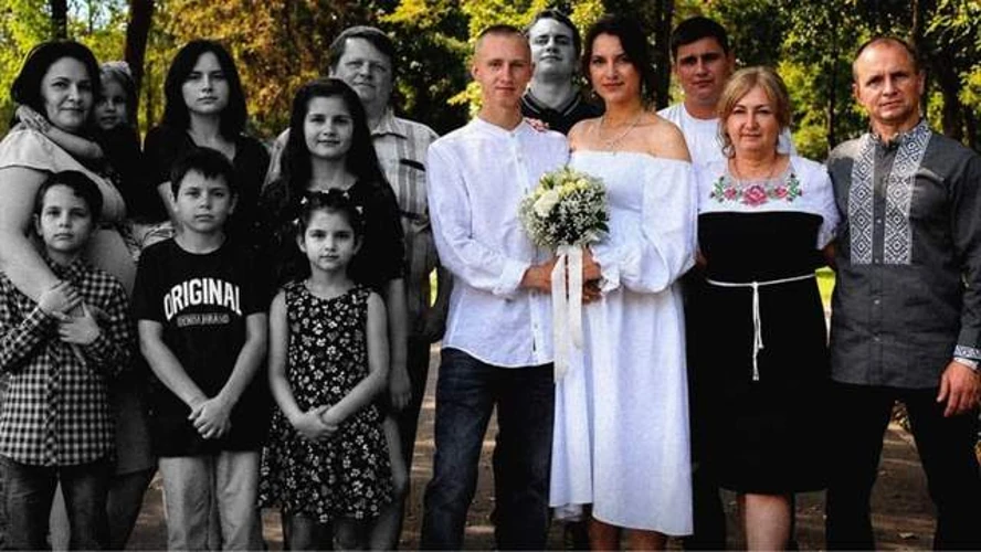 Руїни приватного будинку родини Воронових у селищі Радушне після влучення російської ракети