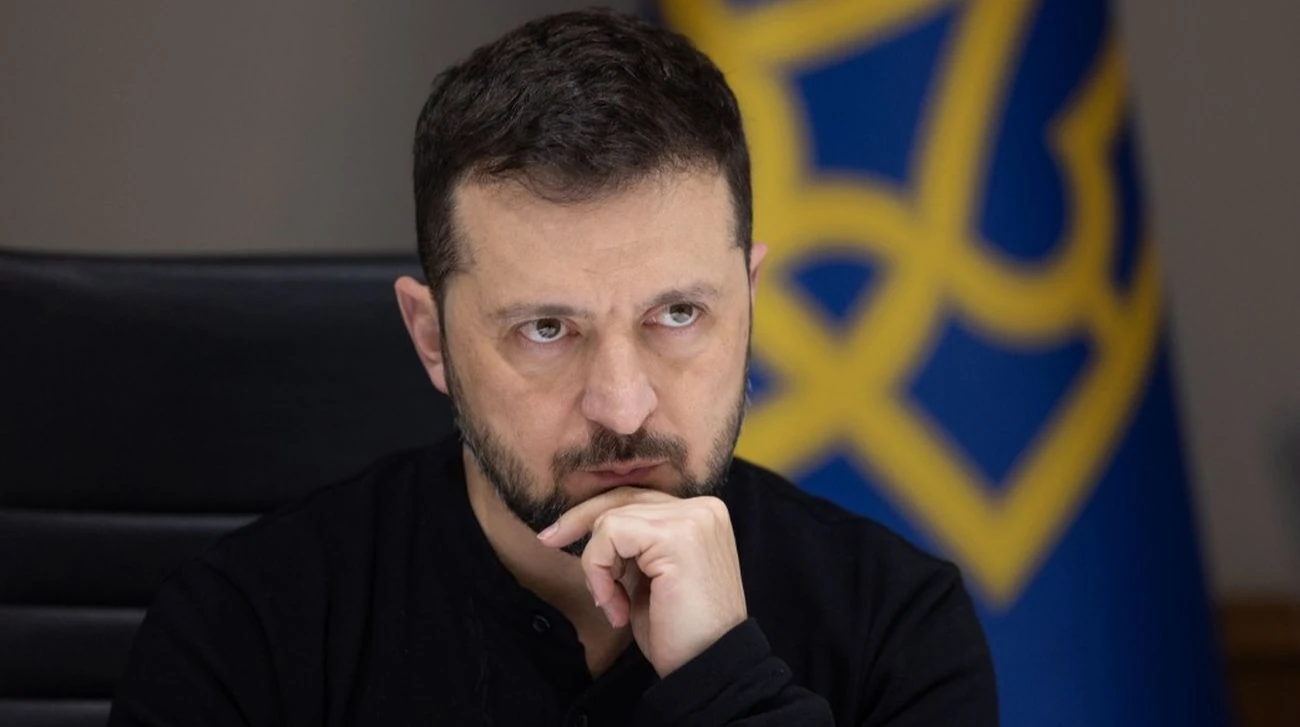 Президент Володимир Зеленський під час спілкування з журналістами