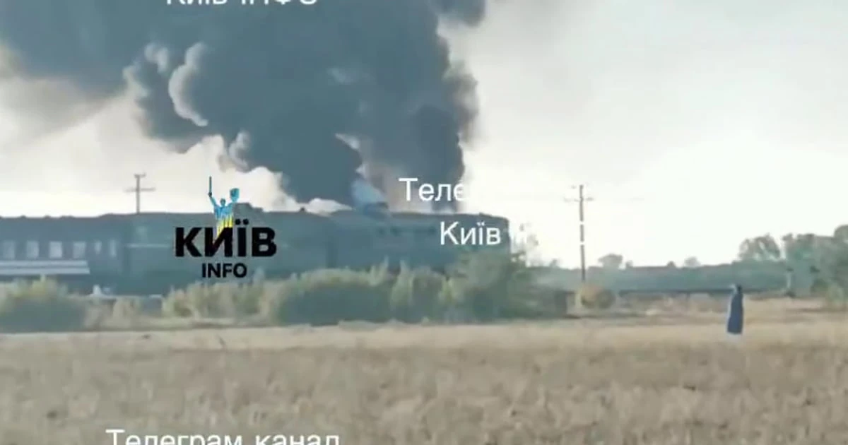 Уражений пасажирський поїзд №122 сполученням Київ — Миколаїв після удару 16 вересня 2026 року