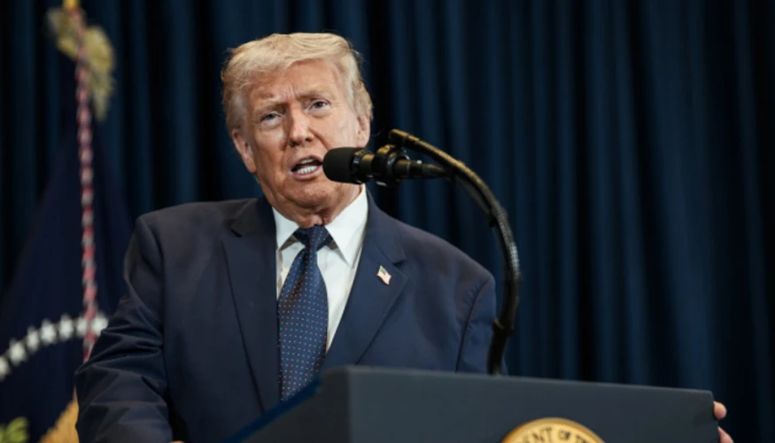 Президент США Дональд Трамп; Білий дім