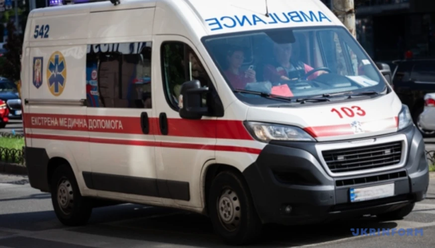 Пошкоджені багатоповерхівки і приватні будинки у житловому районі Кременчука після удару 7 жовтня 2026 року